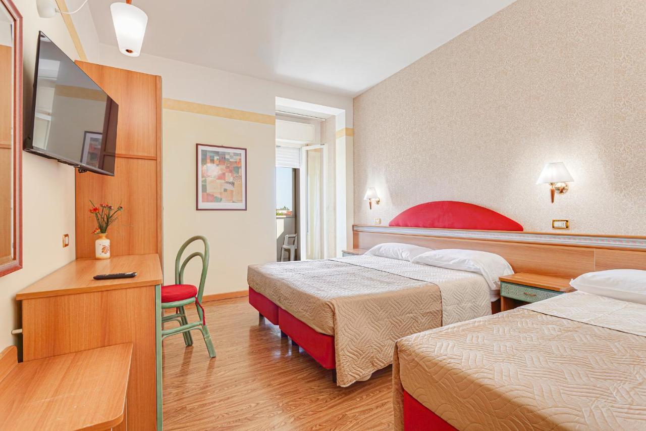 Hotel Fantini Gatteo a Mare Buitenkant foto